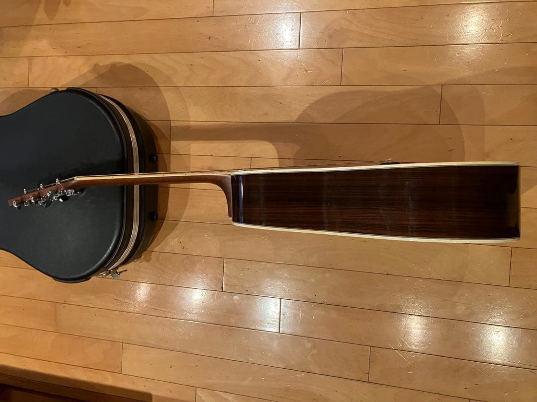 Martin マーチンD-35 ベアクロー　修理済み　ケース付き