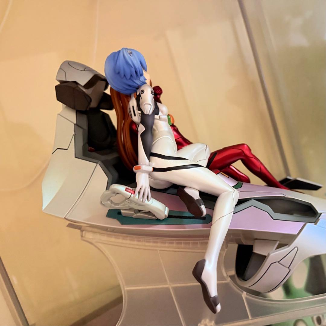 エヴァンゲリオン　限定カラー　レイ　アスカ　フィギュア　evangelion