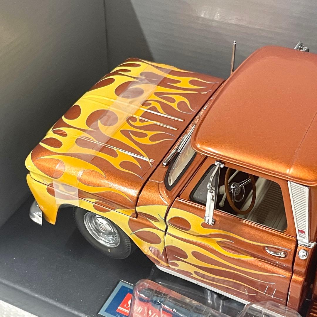 【SUNSTAR】1965 Chevrolet C-10 /1:18 #1386
