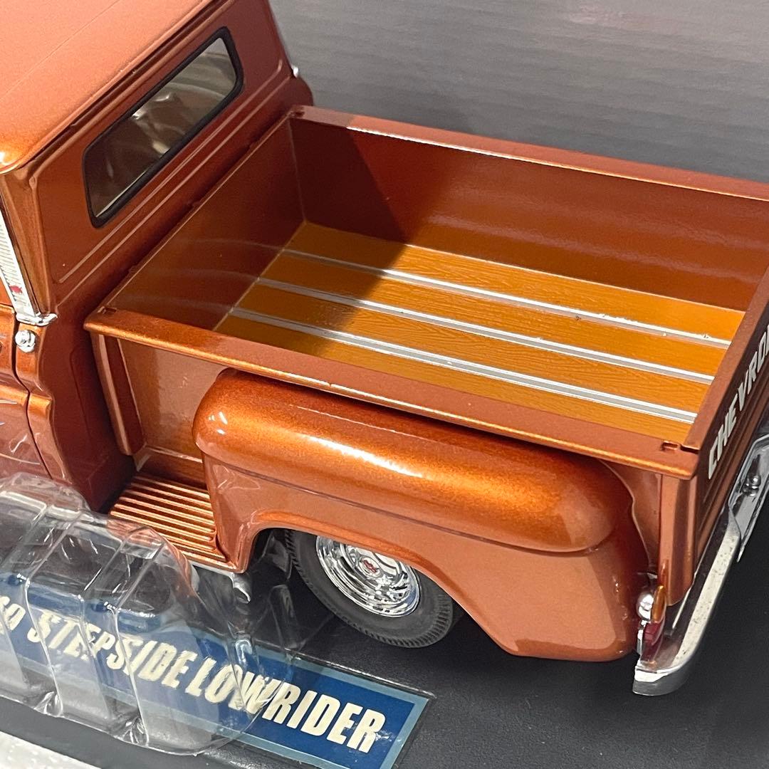 【SUNSTAR】1965 Chevrolet C-10 /1:18 #1386