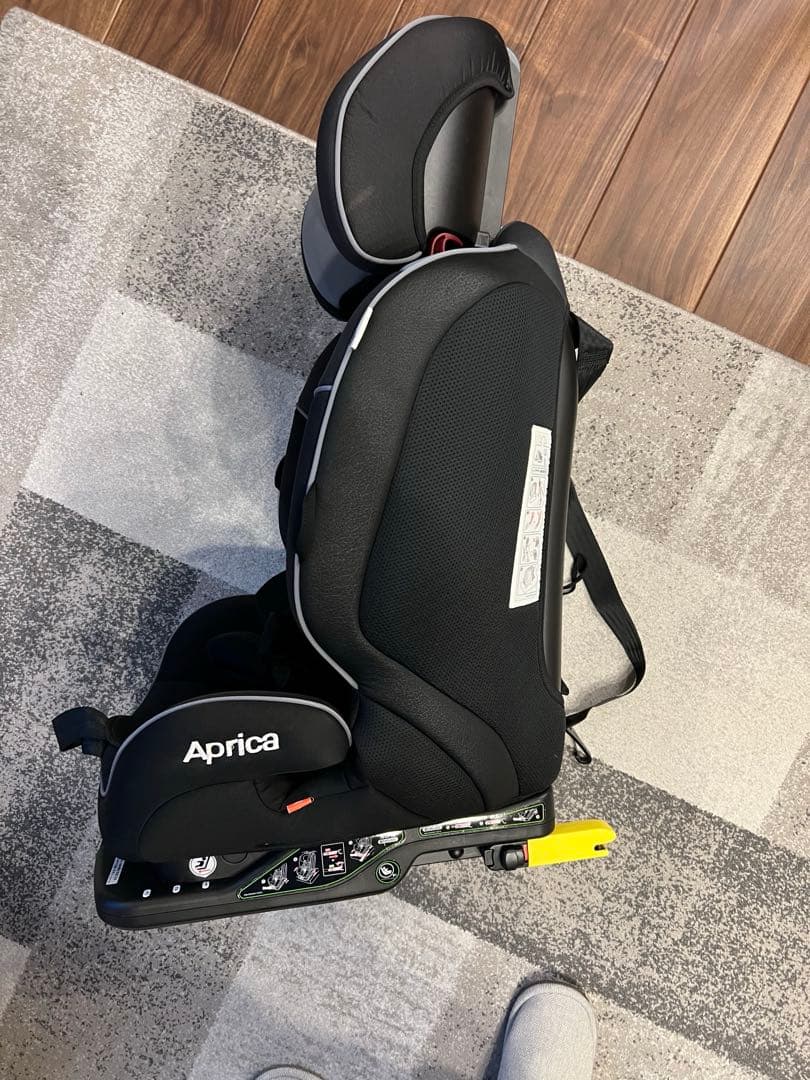 Aprica formfit フォームフィットISOFIX