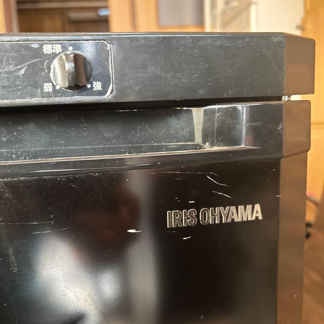 引取可2021年製 IRIS OHYAMA 冷凍庫 IUSD-9B-B 85L