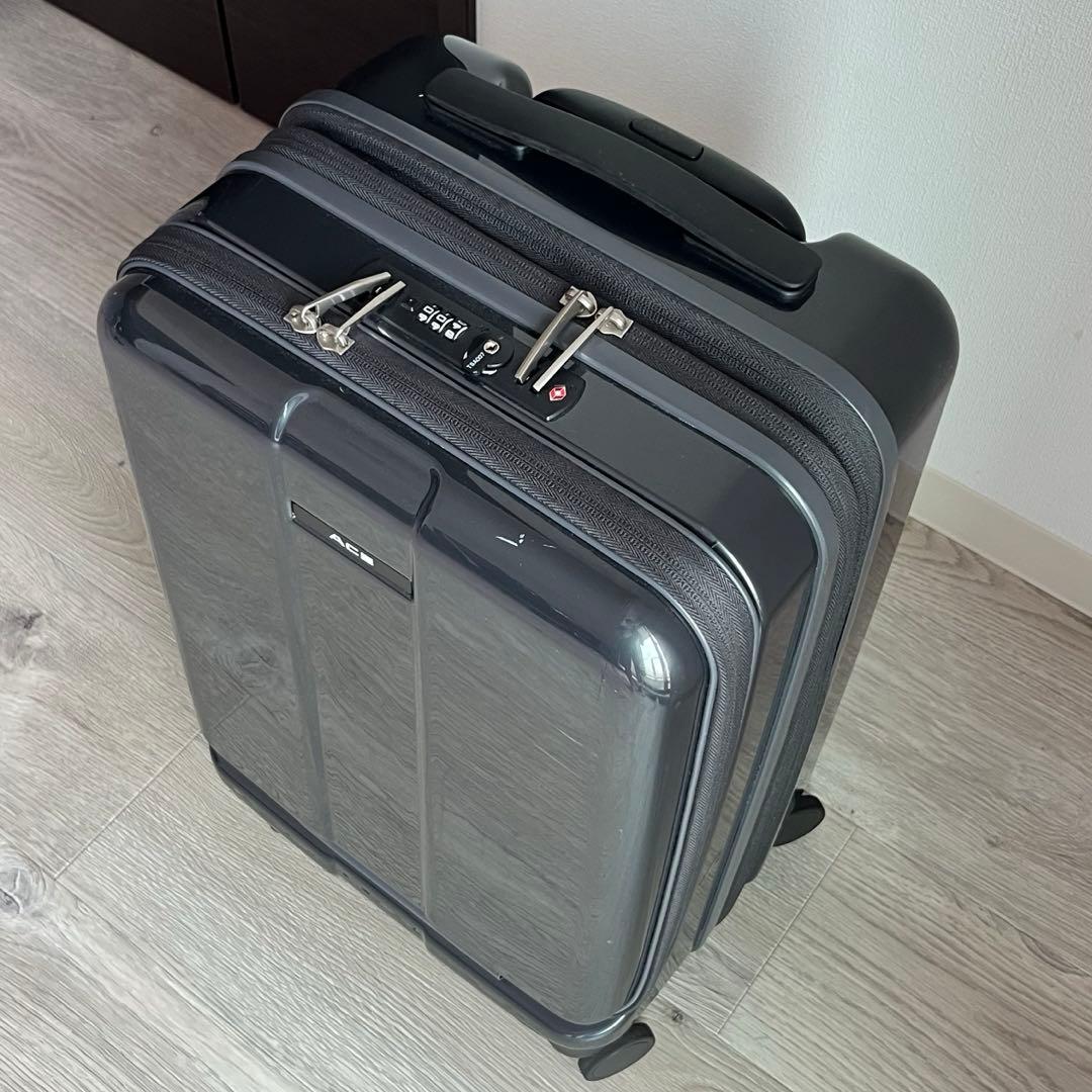 エース　スーツケース　機内持ち込みサイズ