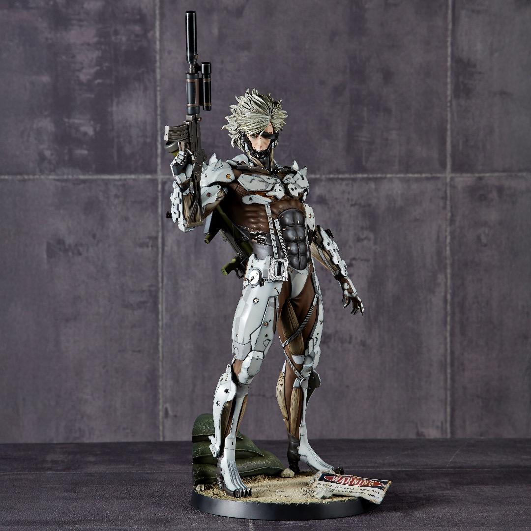 雷電ホワイトアーマーVer.　メタルギアソリッドV グランドゼロス スタチュー