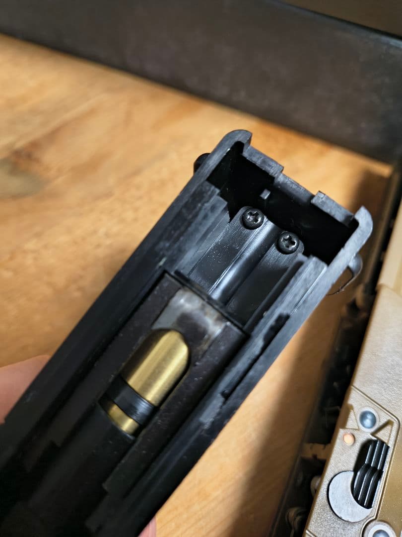 マルシン　FN5-7 旧型真鍮ピストン　難あり