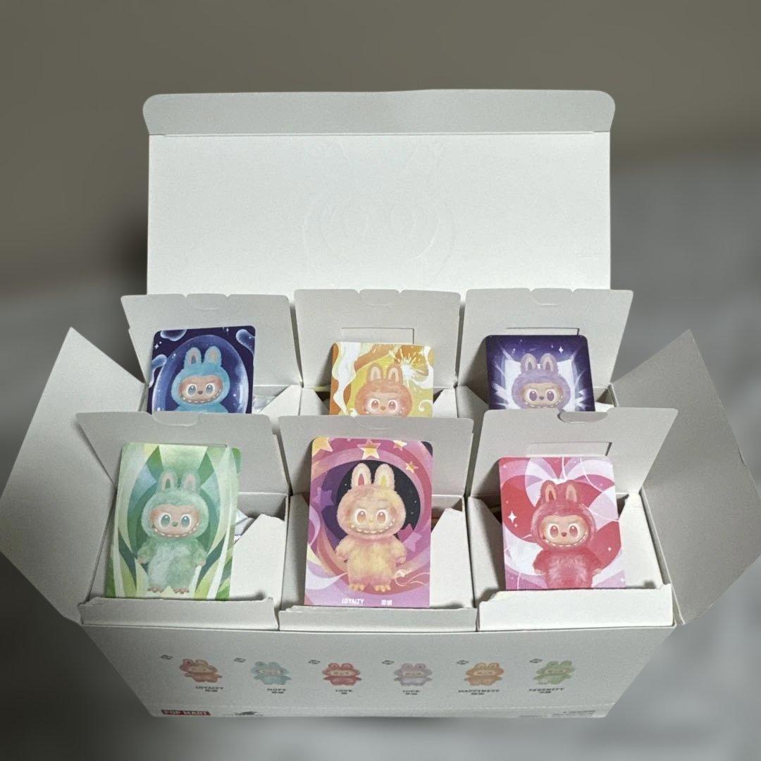 ラブブ Big into Energy アソートボックス　1BOX