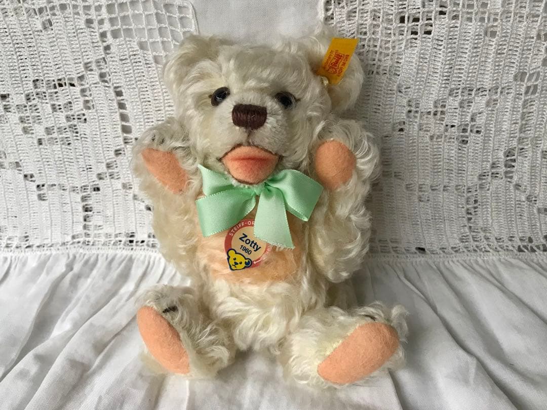 Steiff テディベアZotty