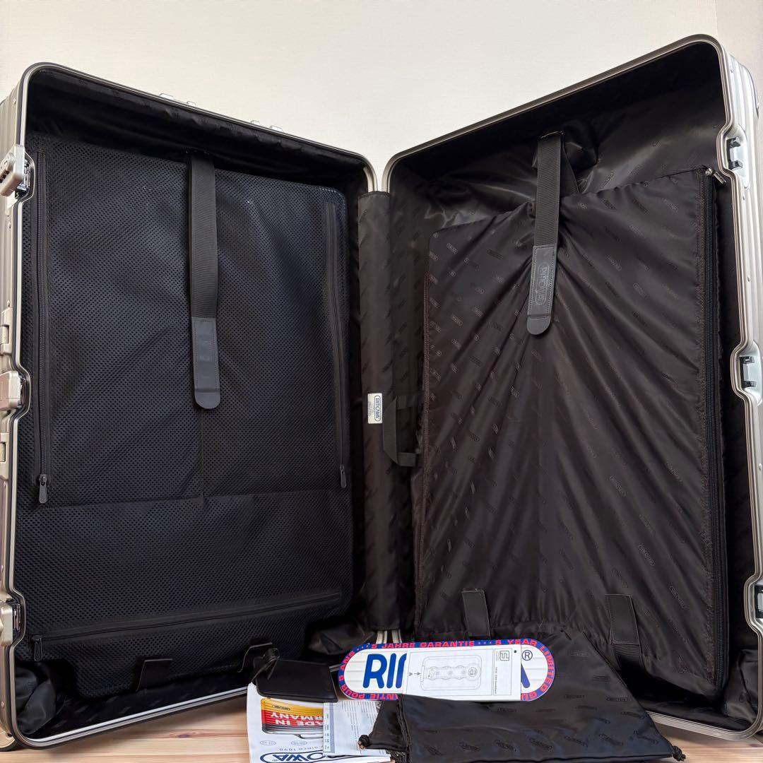 美品　RIMOWA TOPAS TITANIUM 98L キャリーケース　付属有
