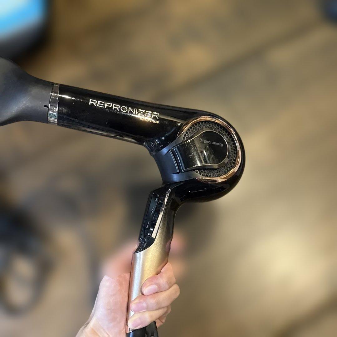 ヘアビューロン4Dヘアドライヤー ブラック/ゴールド