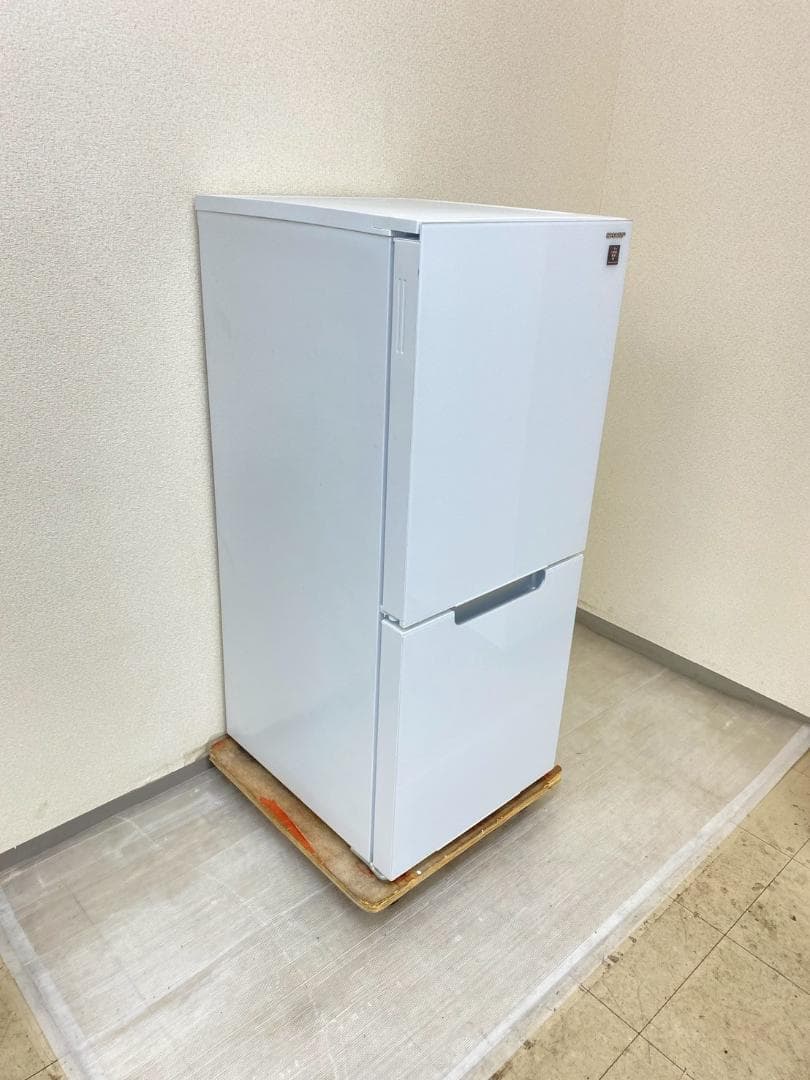 冷蔵庫 一人暮らしSHARP 152L 2021年製 美品 D10b10
