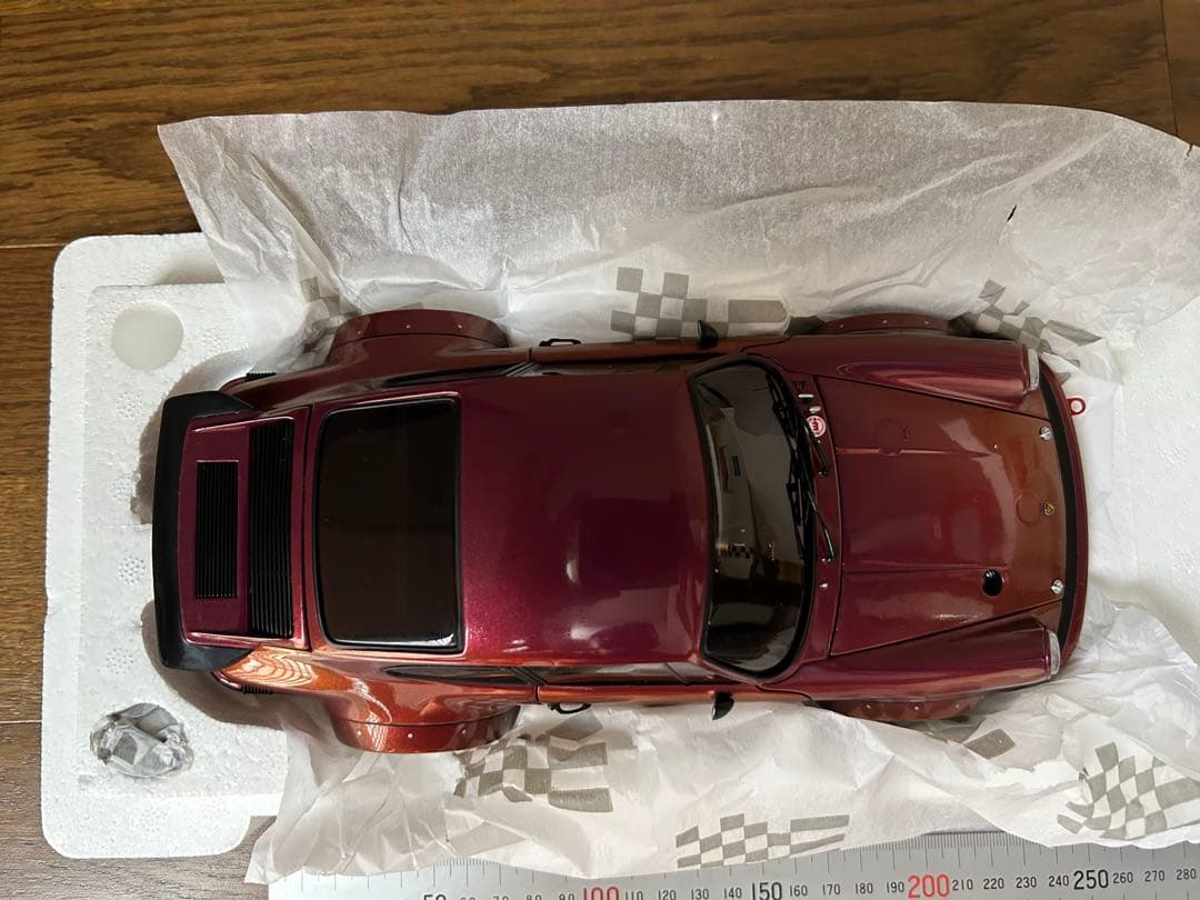 EXOTO 1/18 ポルシェ934 In Standox 未使用品