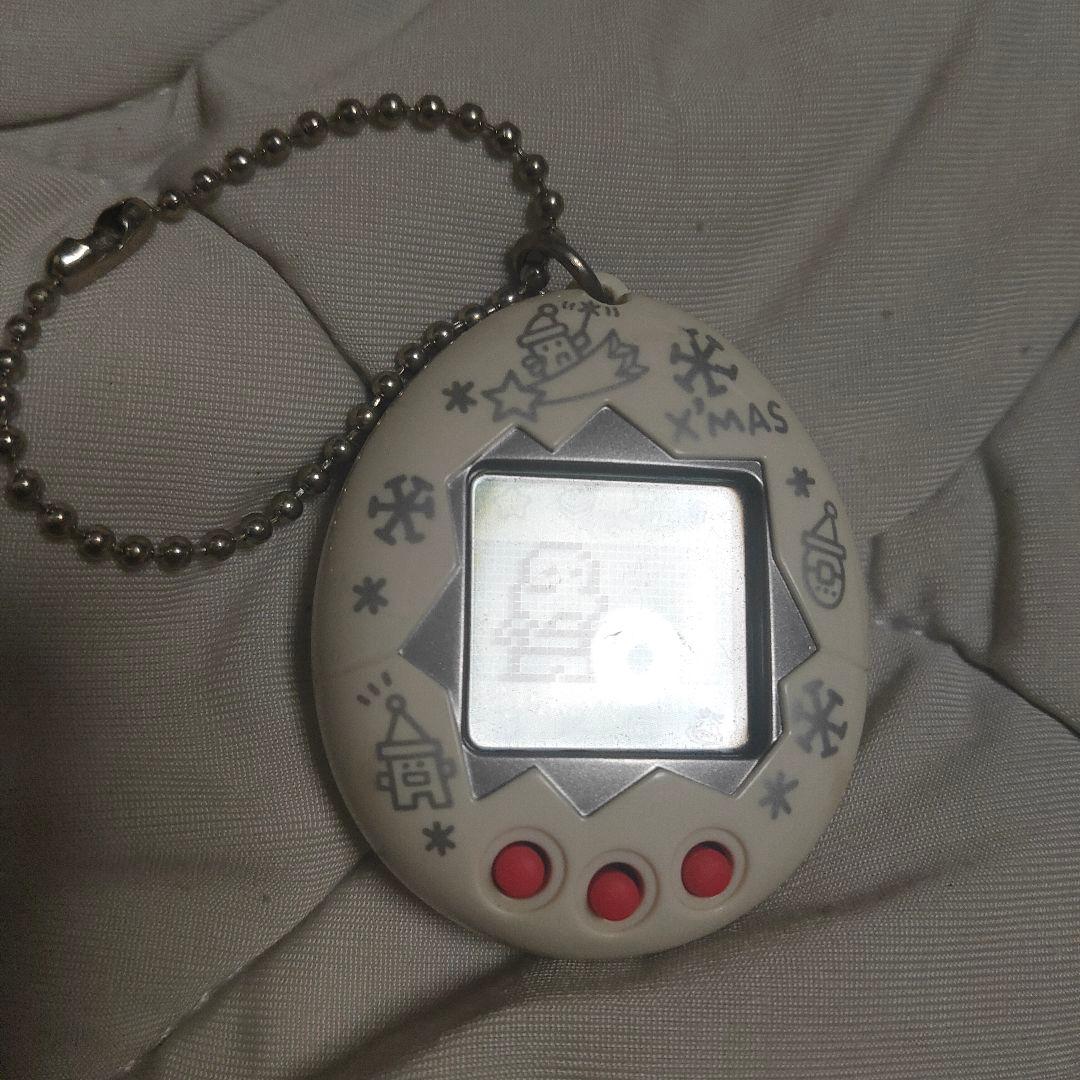 サンタクロっちのたまごっち ホワイト