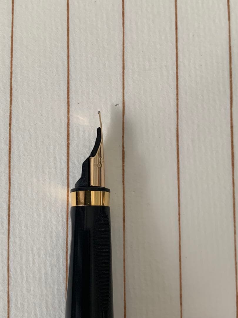 パーカー75 ブラック 14Kペン先 万年筆 ケース付き