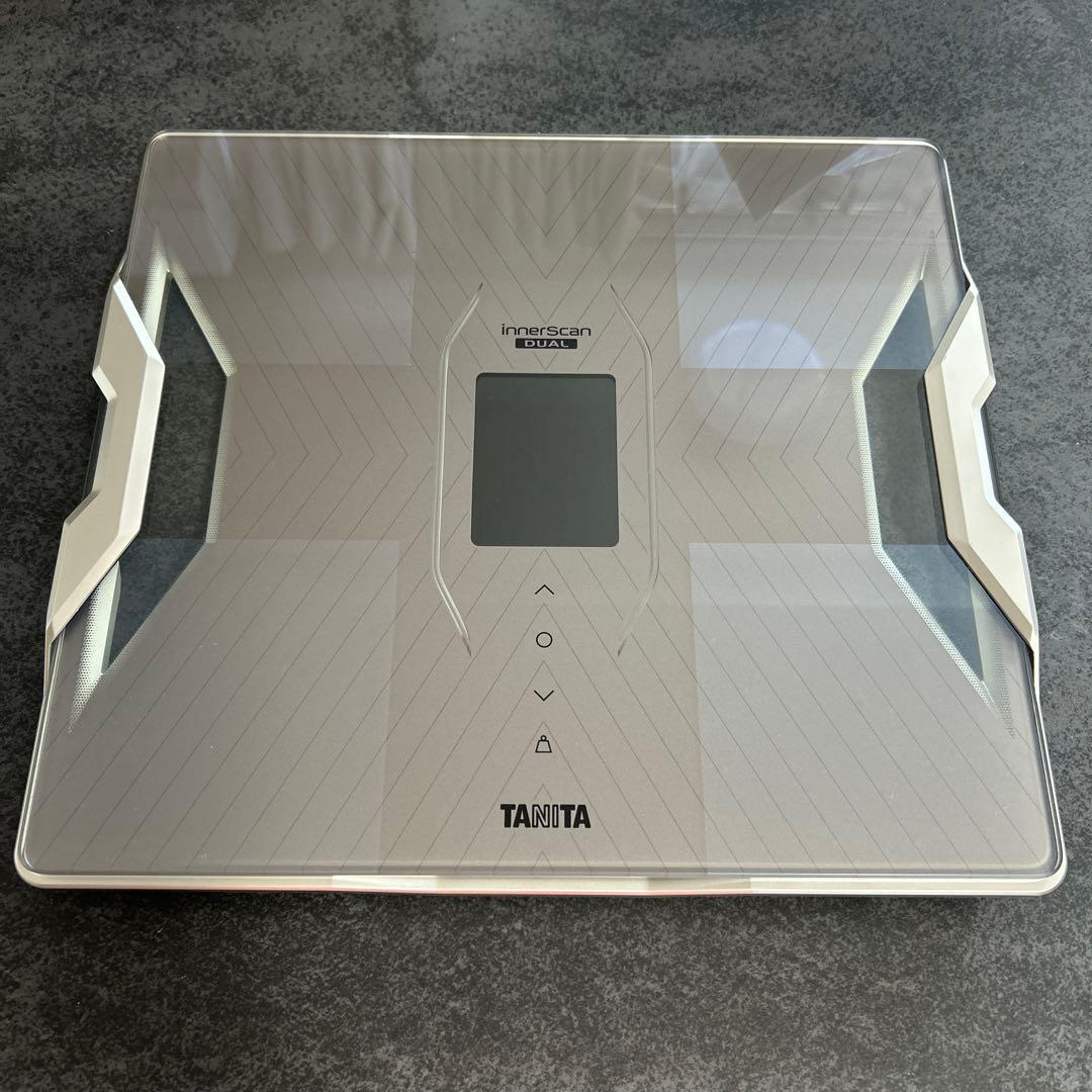 美品　TANITA 体組成計 インナースキャンデュアル