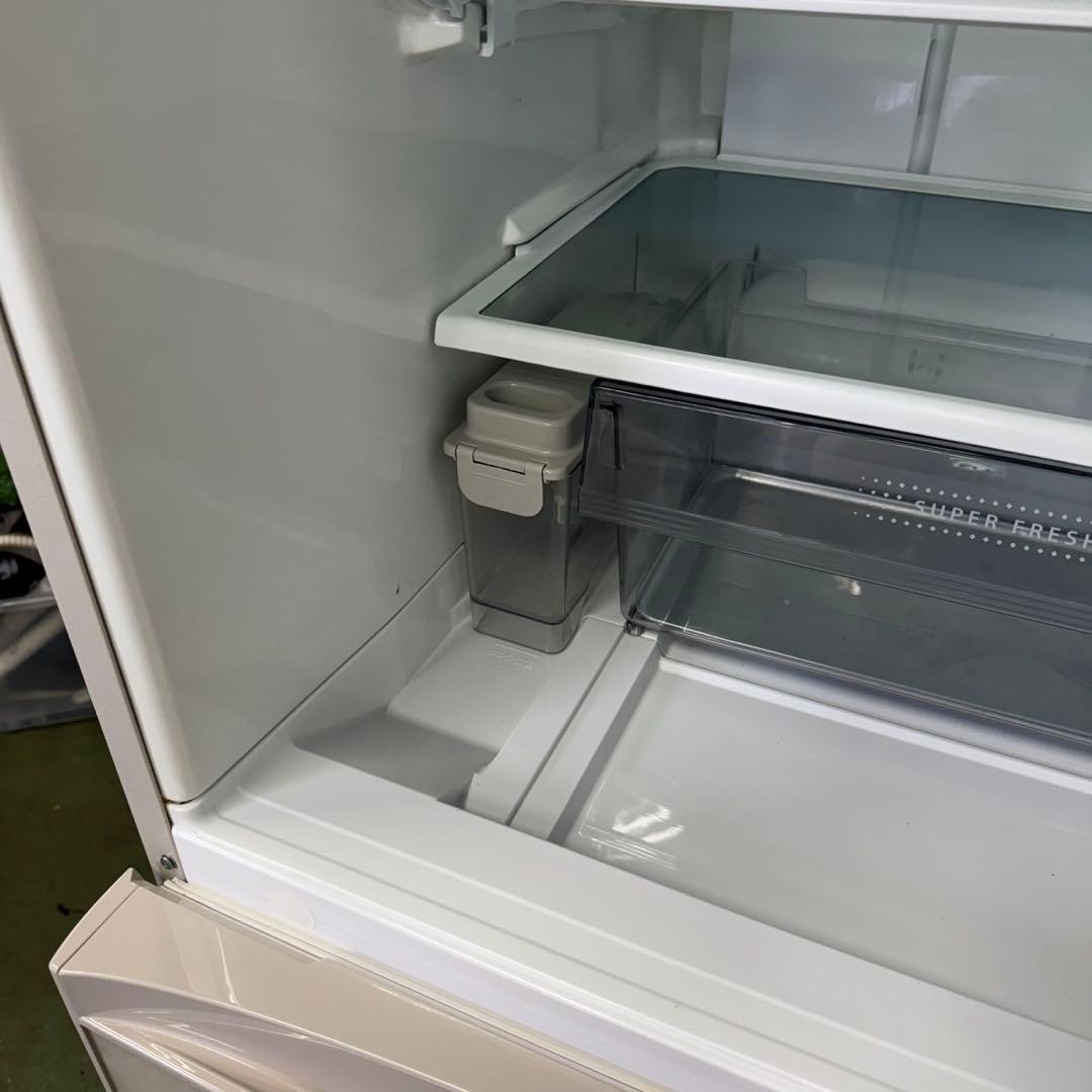 326★2019年製★東芝　冷蔵庫　大型　3ドア　自動製氷　ガラス扉　300L