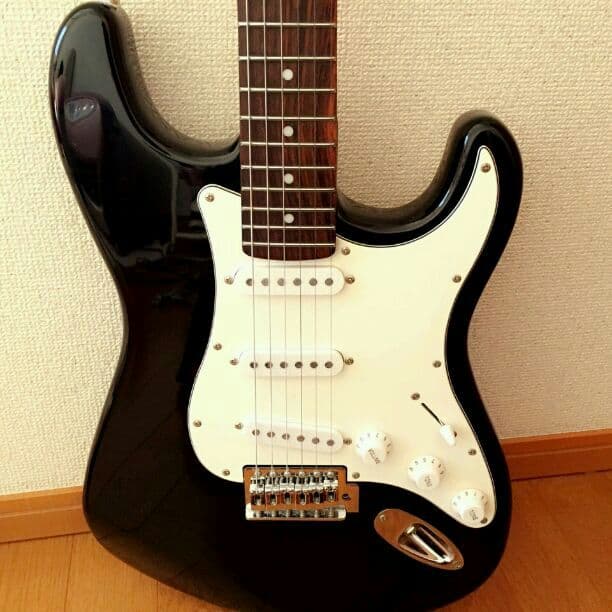 今だけ大特価！BUSKER'Sのエレキギター