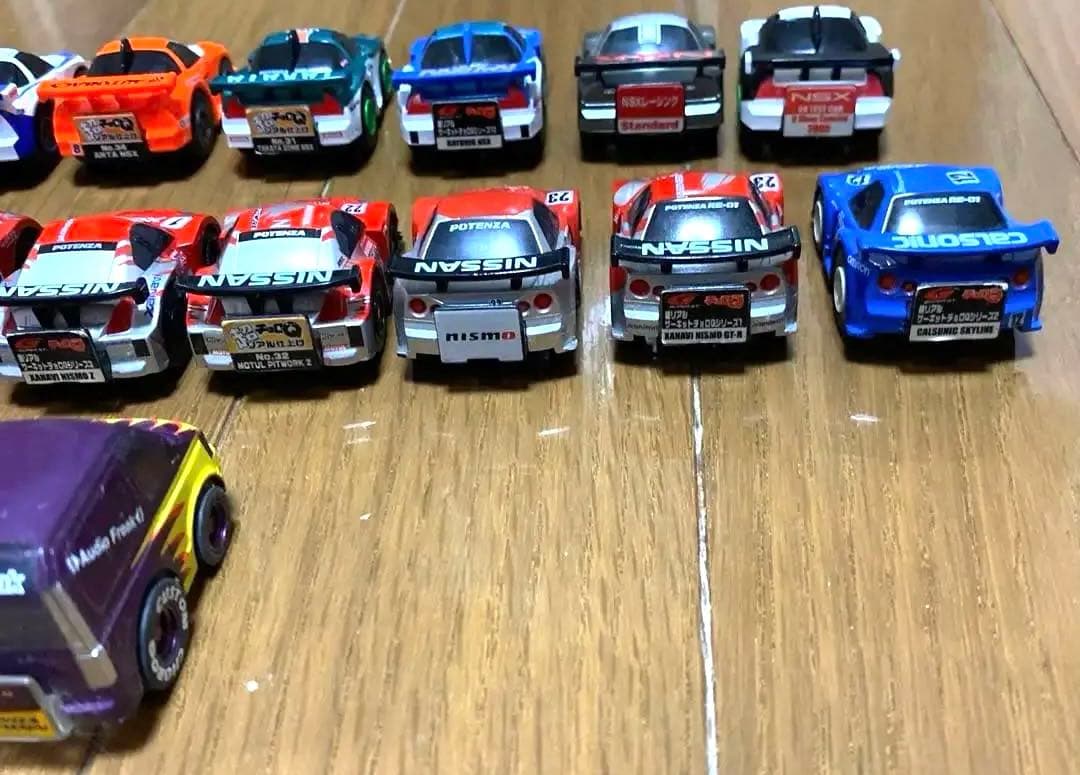 タカラ　絶版品チョロＱ　超リアル仕上げ ・超リアルサーキットシリーズなど 28台