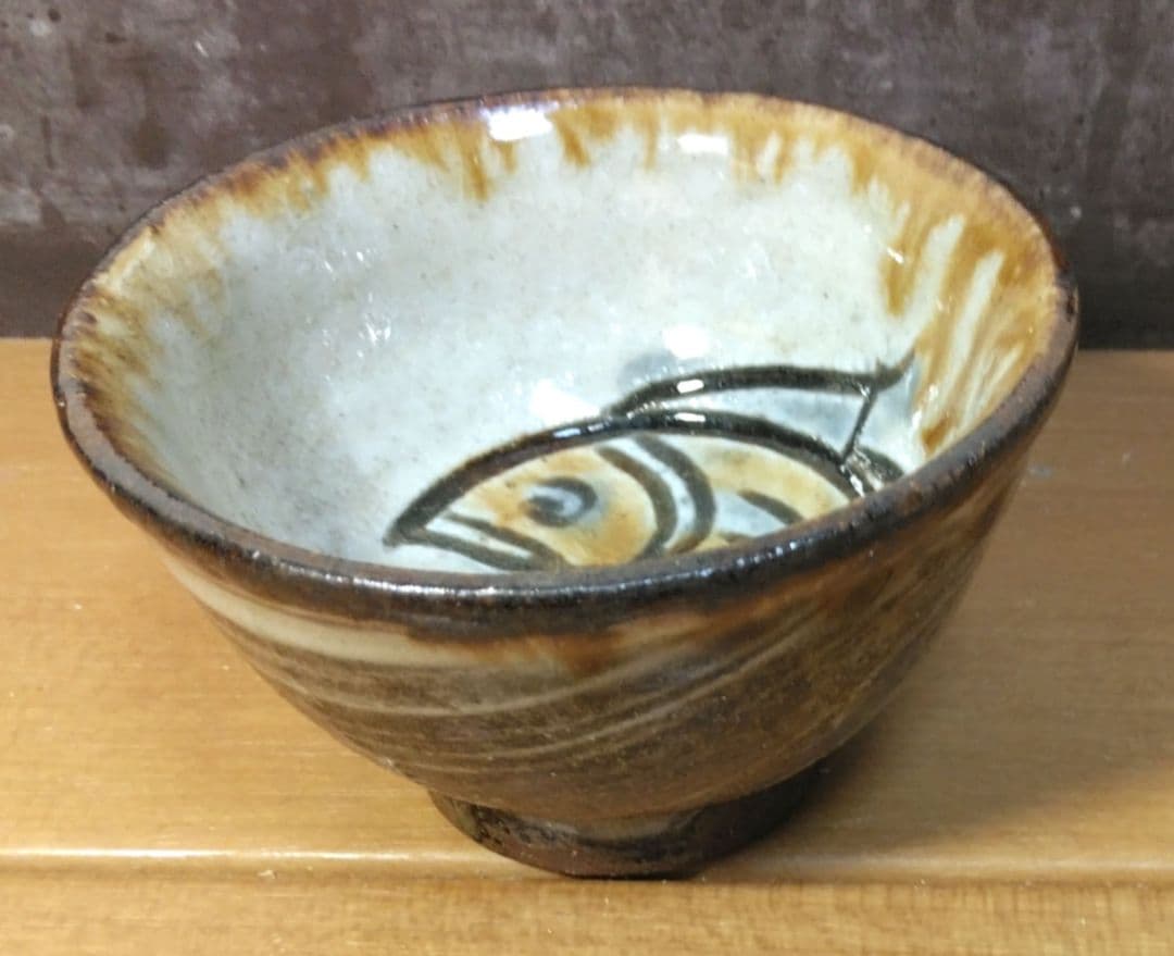 人間国宝 金城次郎 ぐい呑 栞 共箱(本人書付) 無傷 壷屋焼 やちむん 紐付箱