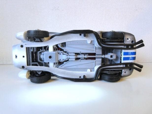 特価 Hot Wheels 1/18 フェラーリ 250 Testa Rossa