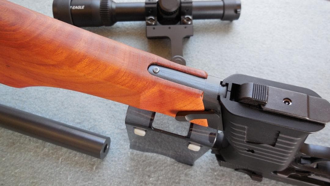 マルゼン ワルサーP38 デタッチャブル本体+木製ストック+写真の物