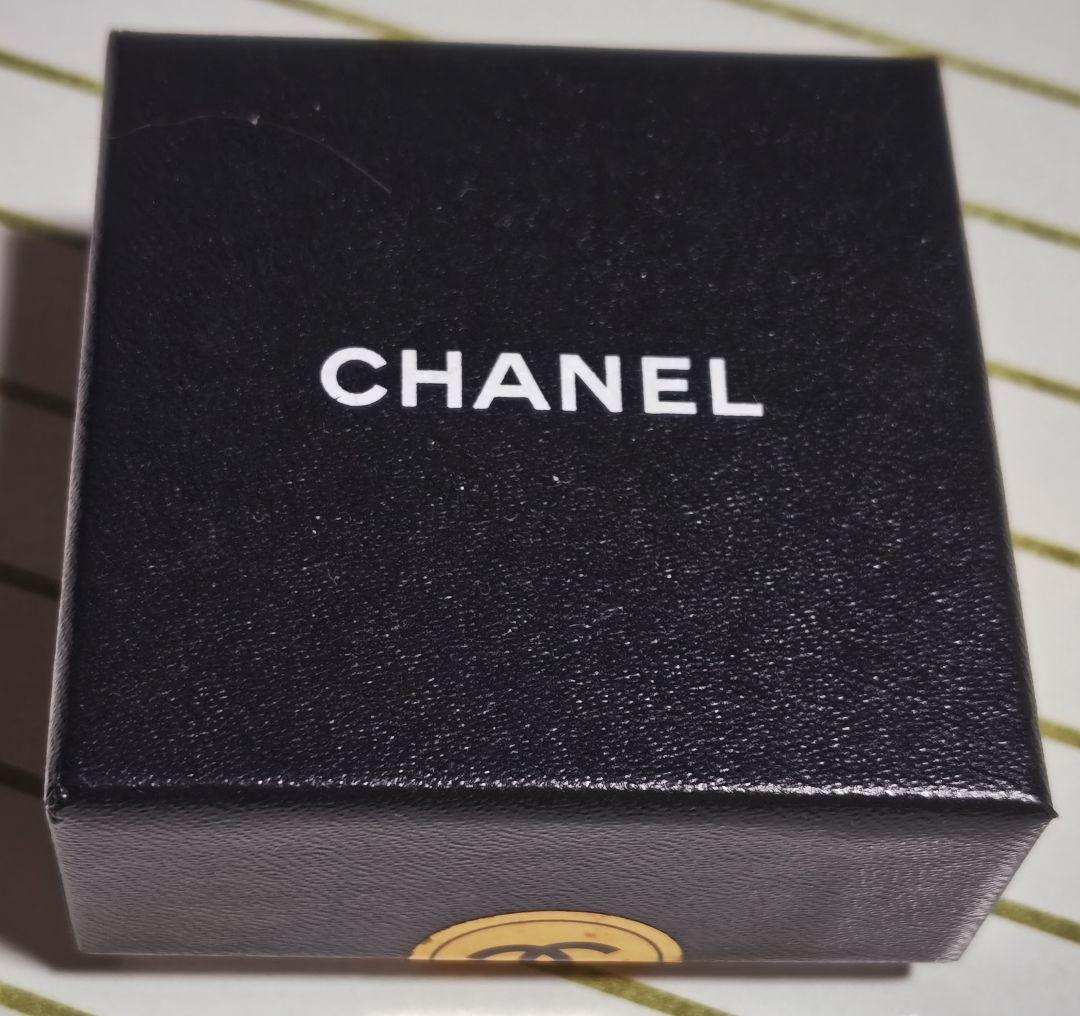 サ*ラ様 シャネル　CHANEL　ピアス　十字架／クロス　ロゴ