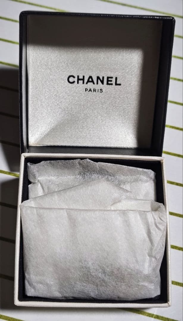 サ*ラ様 シャネル　CHANEL　ピアス　十字架／クロス　ロゴ