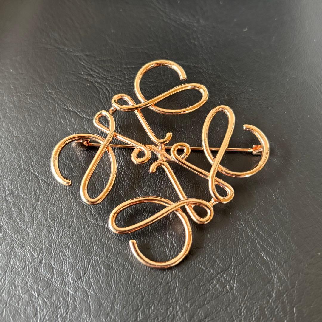 【美品】【ロエベ】LOEWE アナグラム ブローチ ピンブローチ ローズゴールド