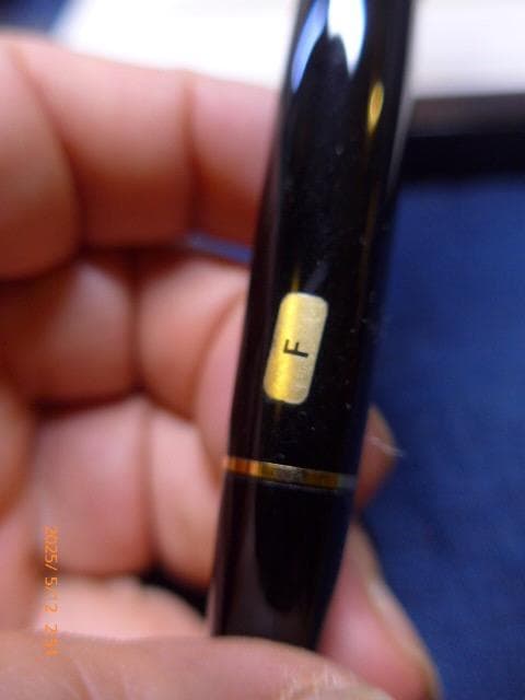 新品未使用のマイスターシュテュック#146 万年筆（F）保証書、ケース付き