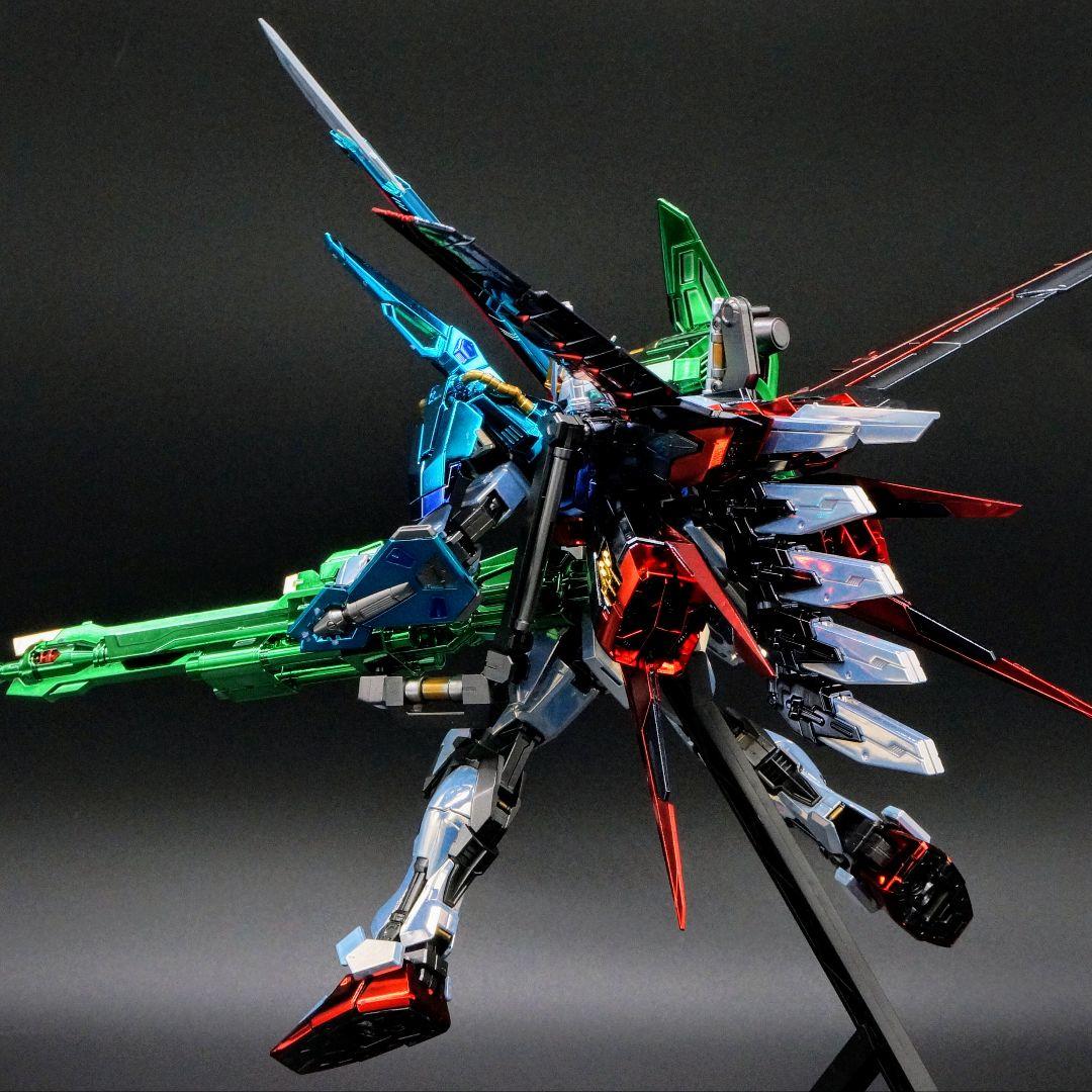 ガキマガリ【メッキ仕様】MG パーフェクト ストライクガンダム 完成品