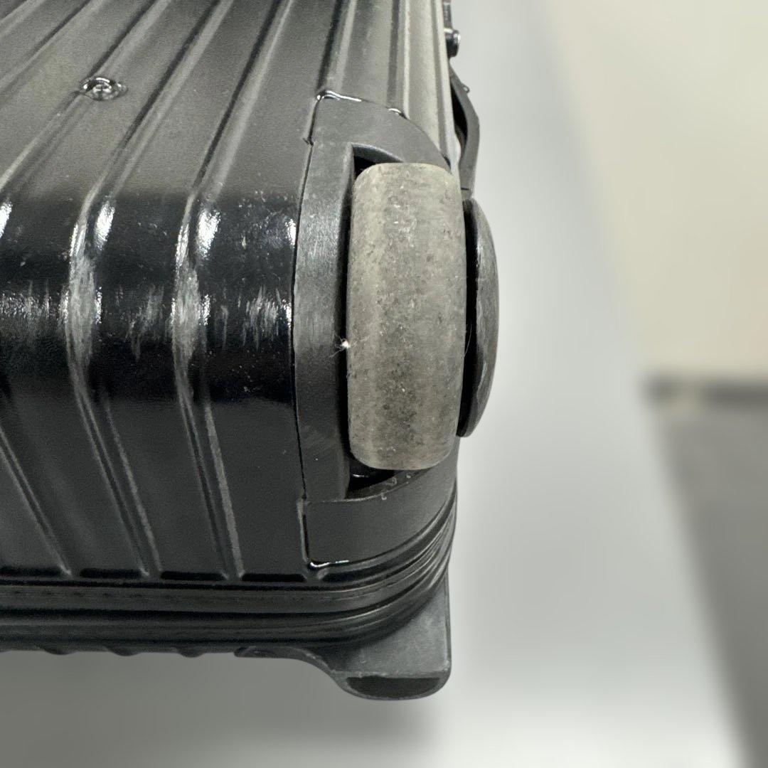 RIMOWA ブラック ストライプ 2輪キャリーケース