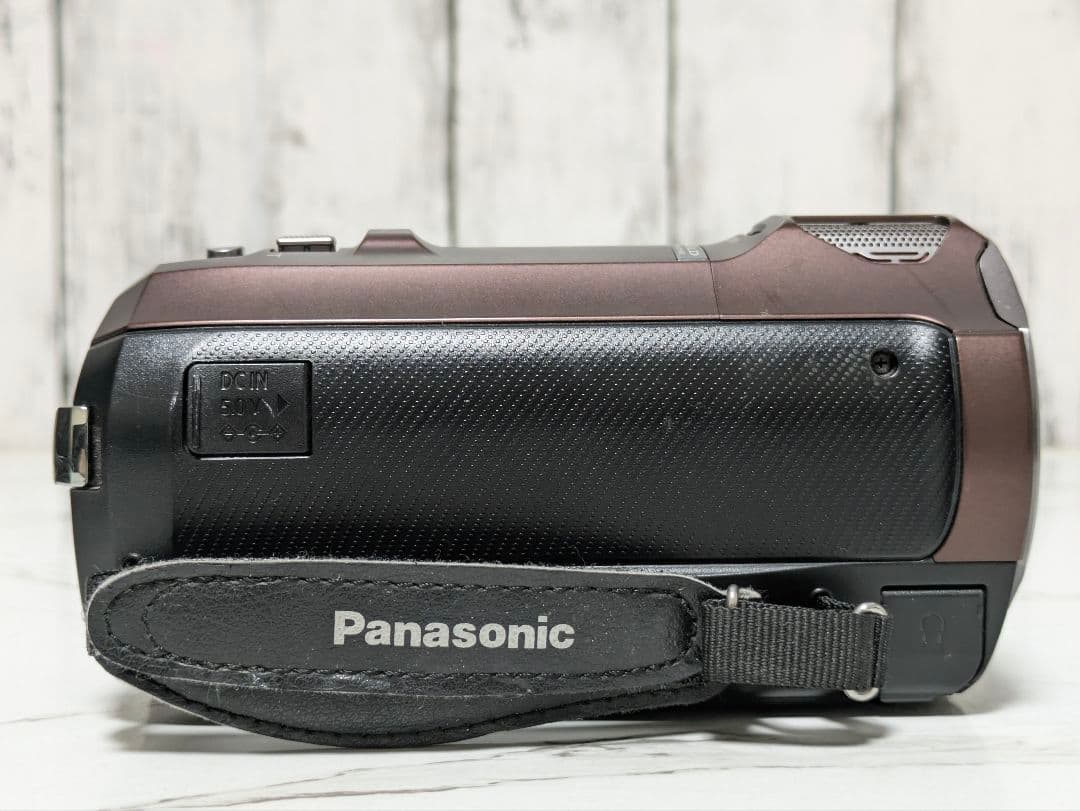 Panasonic　HC-W850M　Wi-Fi機能　SDカード付き
