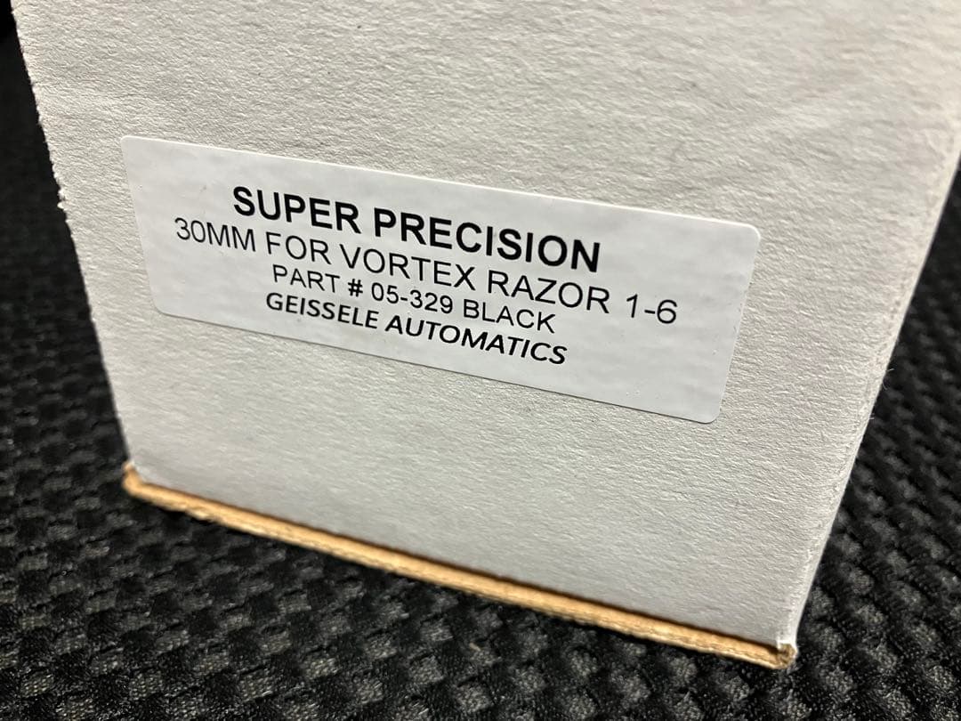 ガイズリー　スコープマウント実物　vortex razor1-6