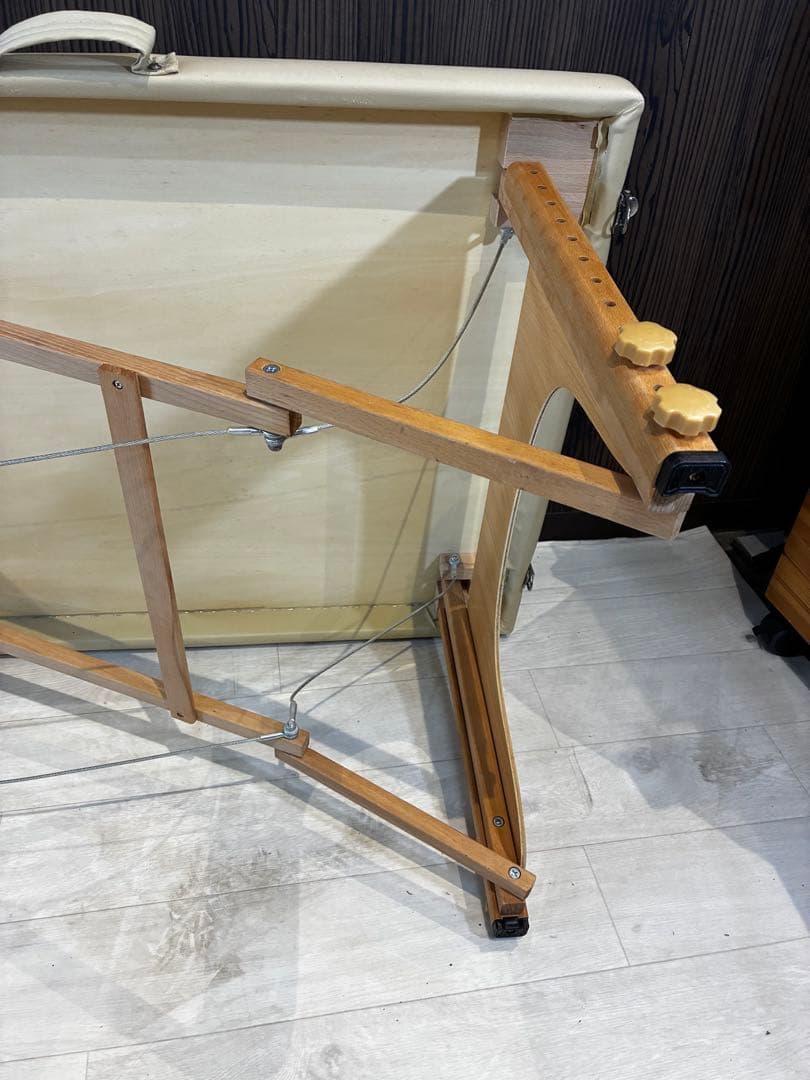 マッサージベッド 折りたたみ 持ち運び 施術 整体 エステ 送料込み