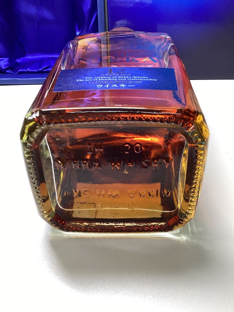 ハ*ー様 NIKKA 12年 プレミアムブレンドウイスキー　700ml 43%