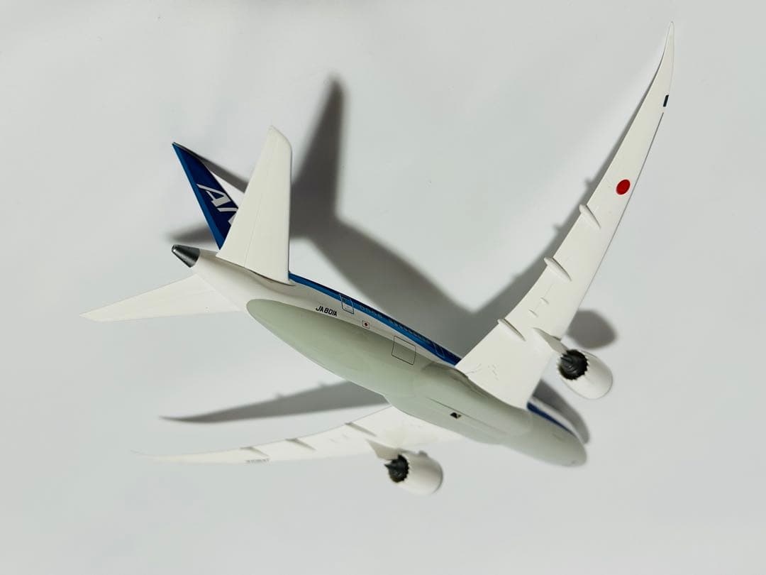 全日空商事 1/200 ANA 787-8 Dreamliner NH20038
