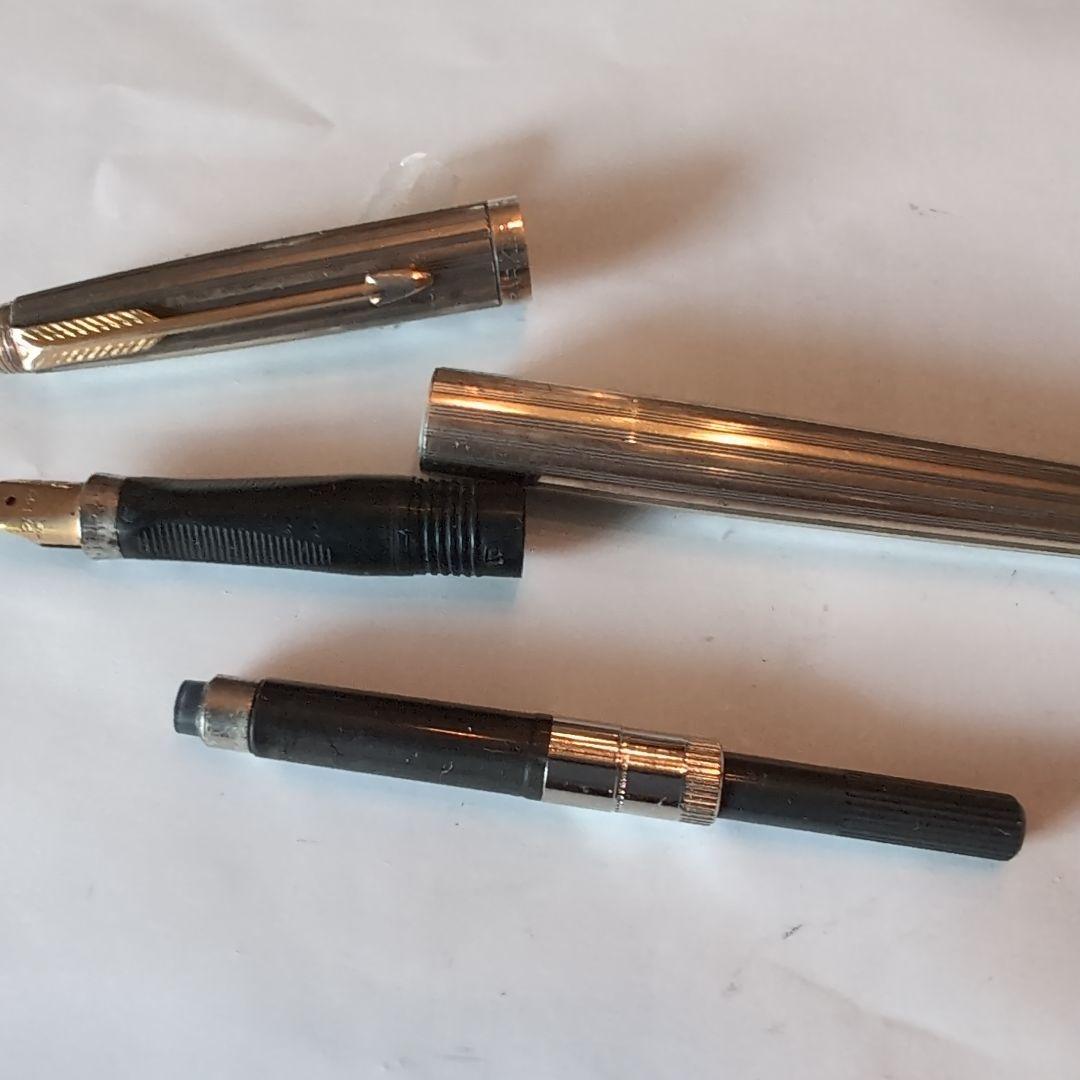 PARKERシルバー ストライプデザイン 万年筆 ペン先18K