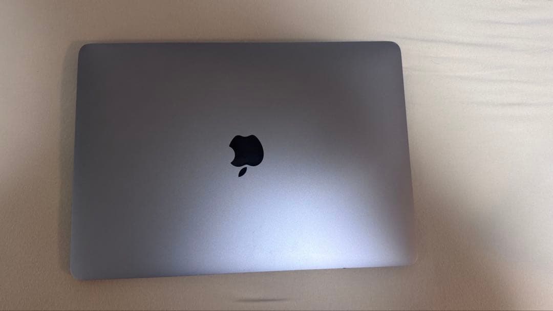 MacBook本体 Apple MacBook Air (M1, 2020)