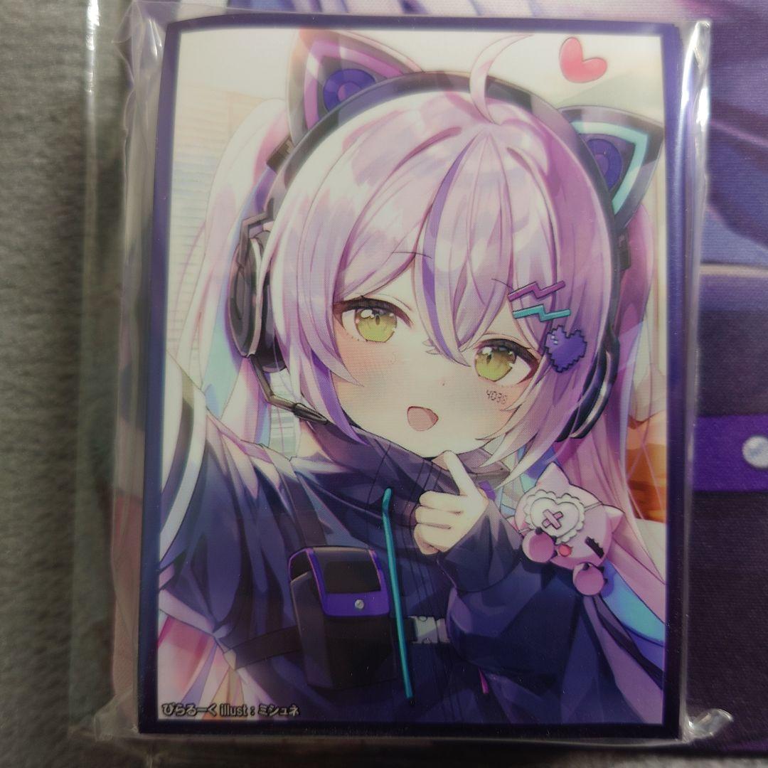 α1 ぶいすぽっ! 耳付きヘッドホン&人形 紫宮るな スリーブ&プレイマット