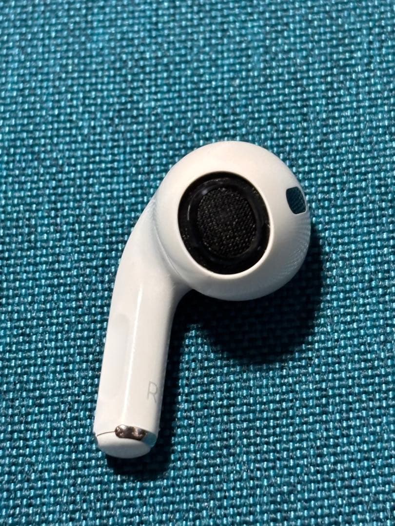 Apple AirPods Pro 2ライトニング 充電ケース付き