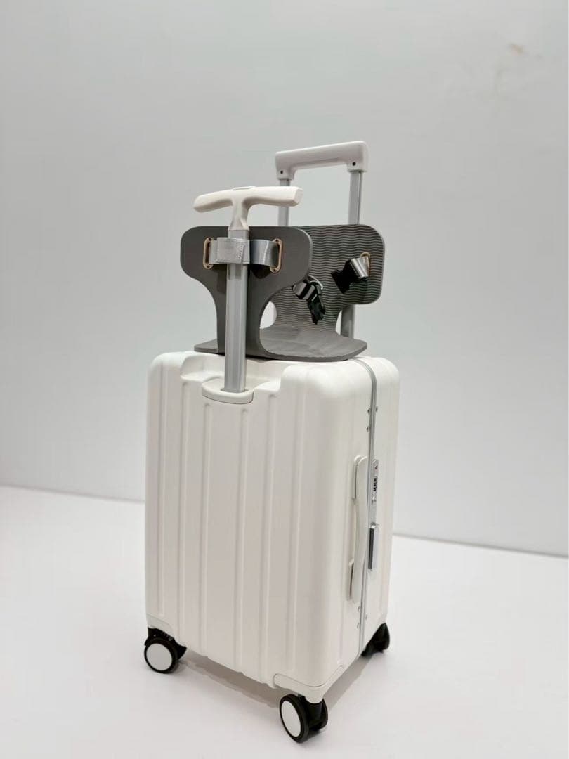 スーツケース 子どもが乗れる キャリーケース 40ℓ 機内持ち込み可 ホワイト