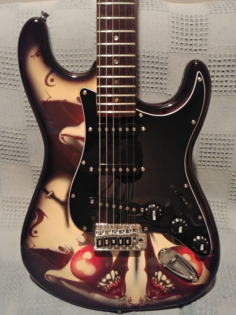 IMP Imperial エレキギター ピエロデザイン　ストラトキャスタータイプ