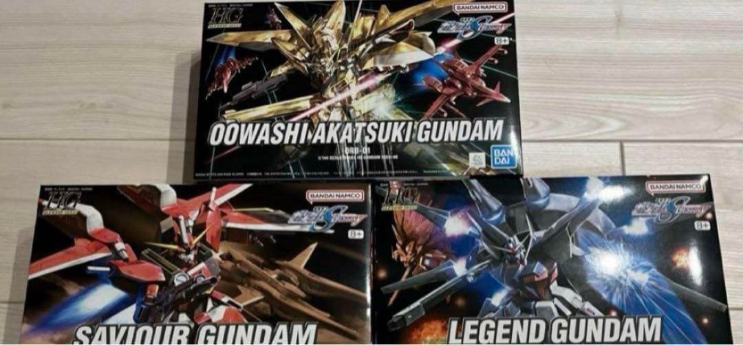 HG seed シリーズ　セイバー、レジェンド、オオワシアカツキ3体セット
