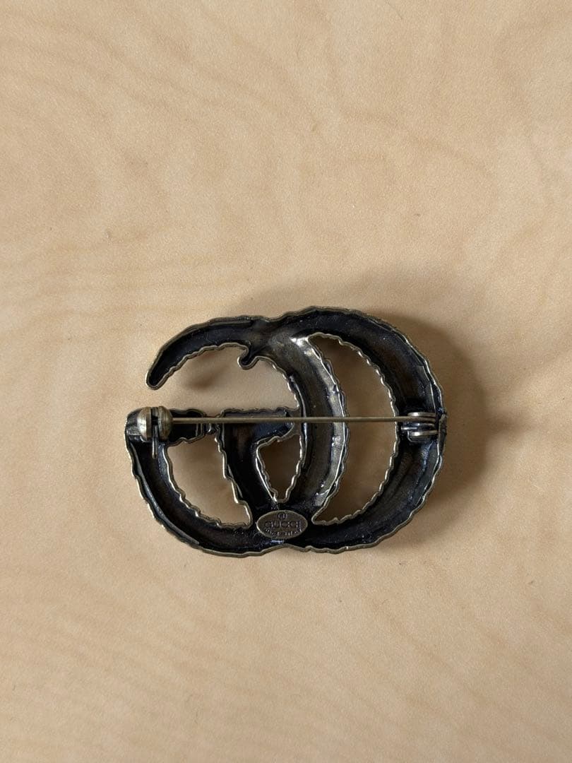 GUCCI GGロゴ メタルブローチ