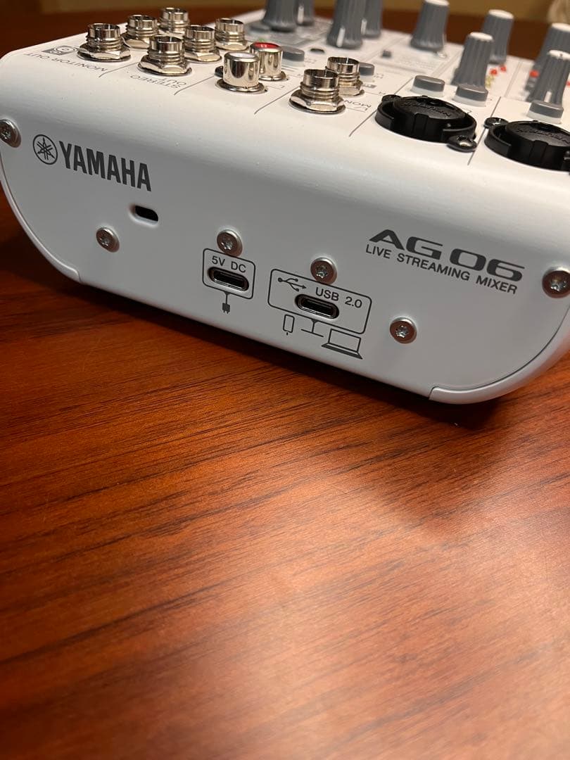 YAMAHA AG06 6チャンネルミキサー