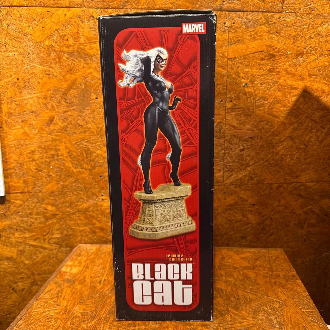 ダイヤモンドセレクト　マーベルコミックス　ブラックキャット スタチュー⭐︎新品⭐︎