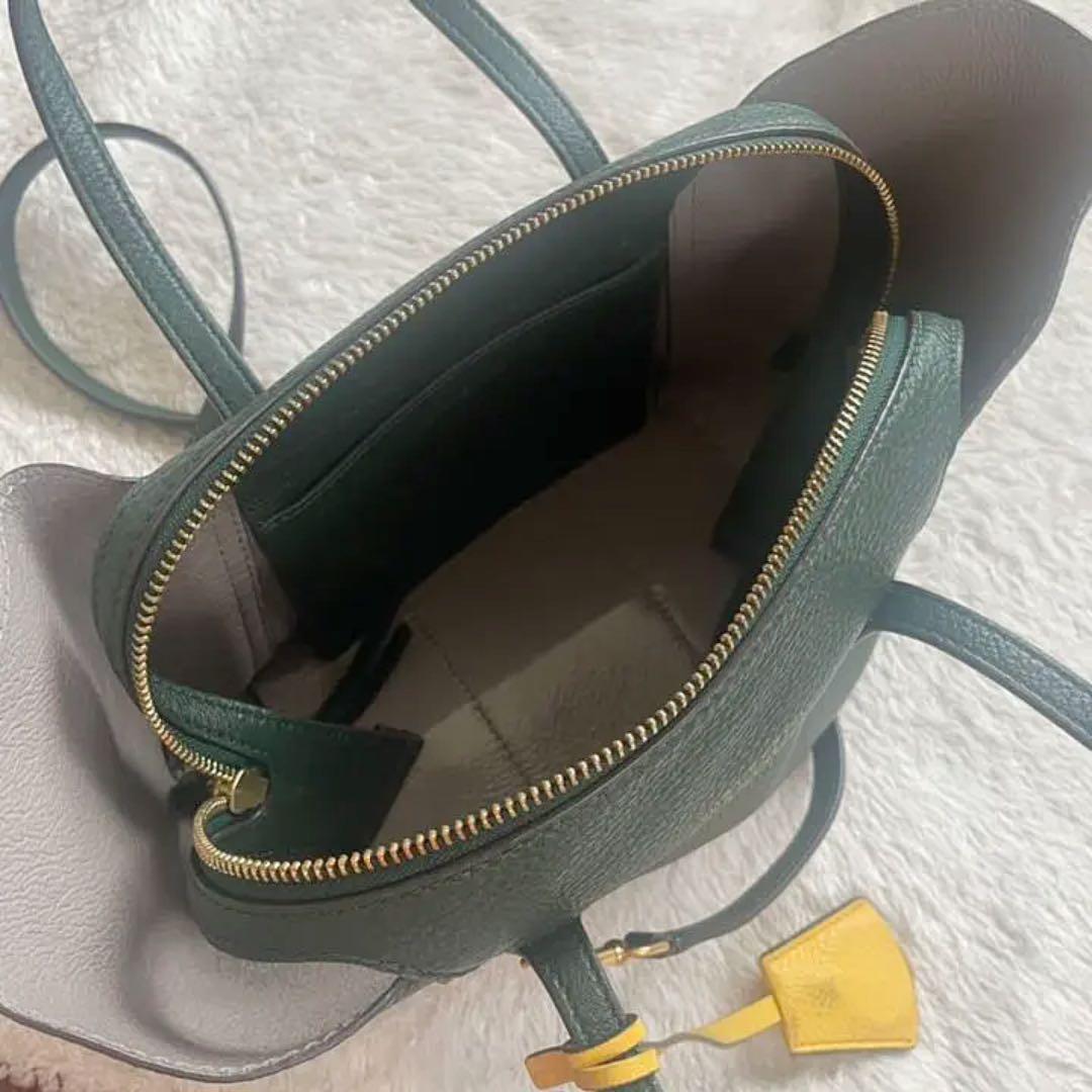 m【値下げ中】トリーバーチ ハンドバッグ