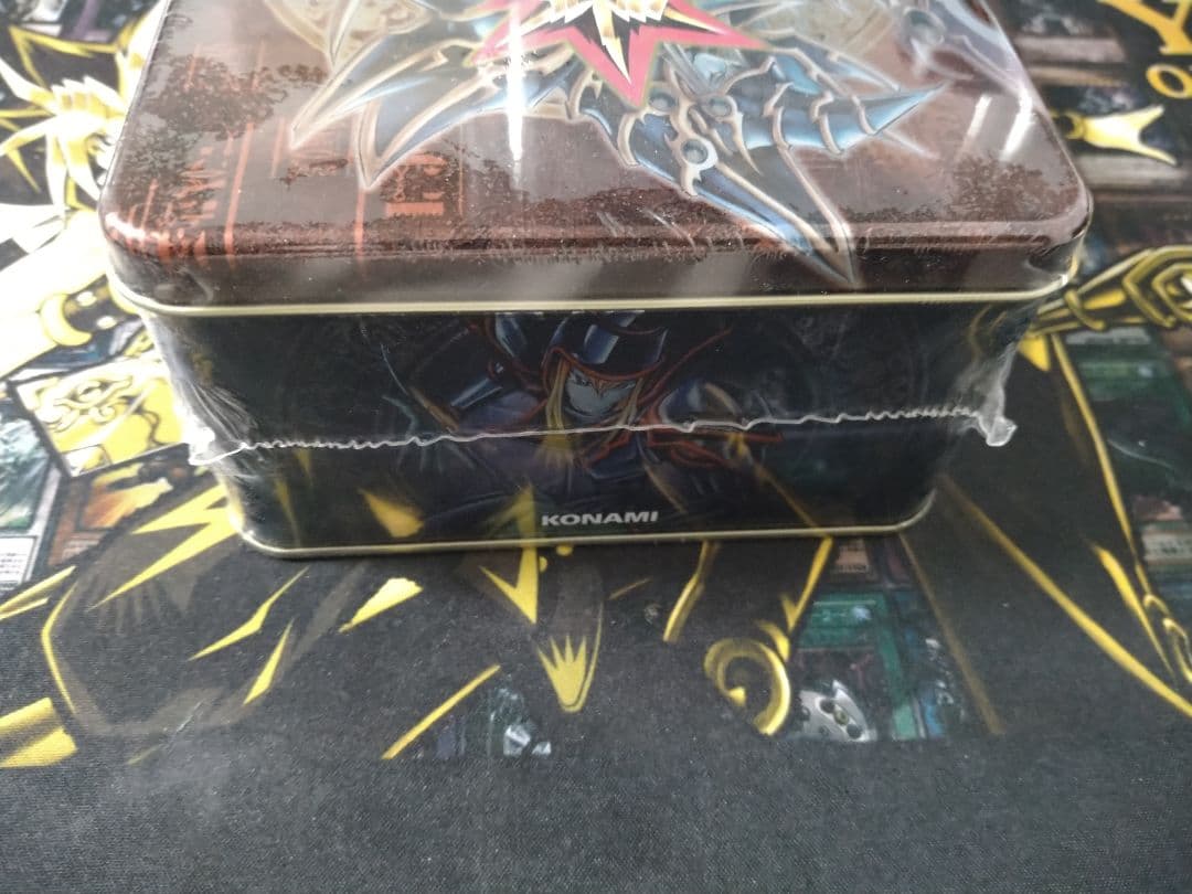 遊戯王 COLLECTORS TIN 2003　未開封　レリーフ