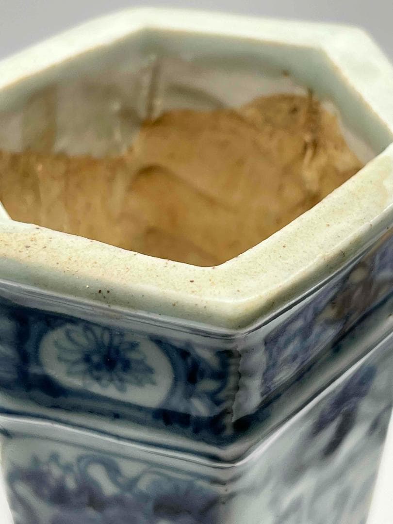 明時代　染付 青花仙人文塔型筆筒 白磁 文房具 名品珍品　香炉 (C-48)