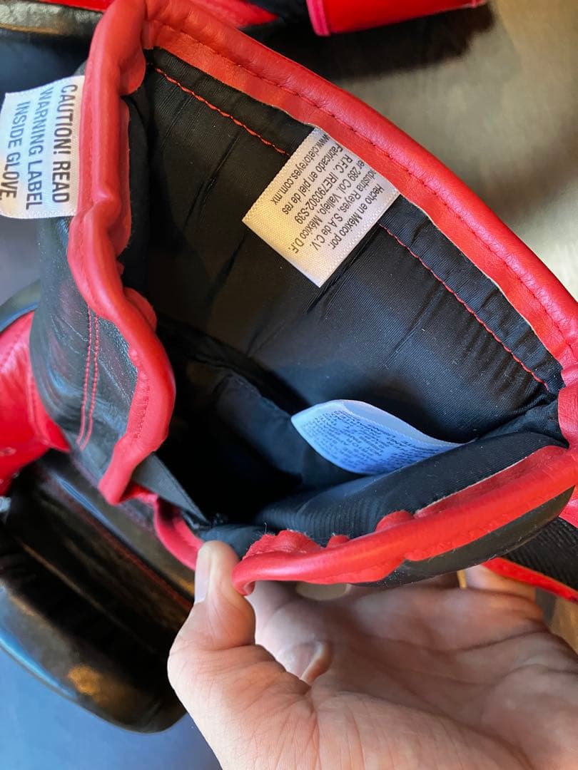 CLETO REYES ボクシンググローブ 黒/赤