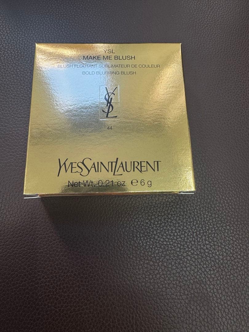 新品未使用　イヴ サンローラン YSL メイクミーブラッシュ パウダー　42